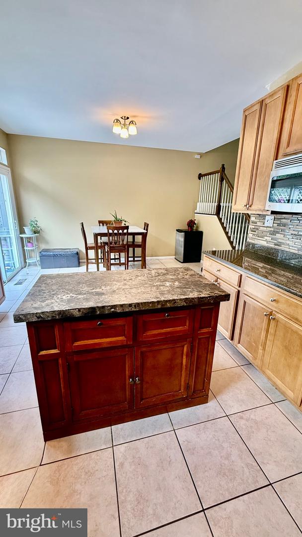 47680 COMER SQ, STERLING, Virginia 20165, 4 Bedrooms Bedrooms, ,3 BathroomsBathrooms,Residential,For sale,47680 COMER SQ,VALO2101530 MLS # VALO2101530