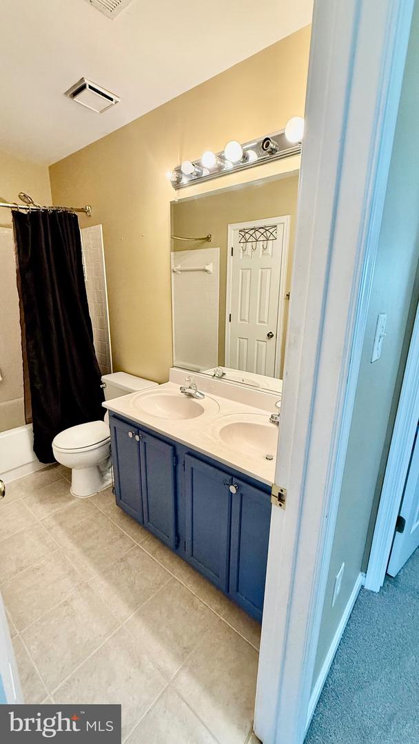 47680 COMER SQ, STERLING, Virginia 20165, 4 Bedrooms Bedrooms, ,3 BathroomsBathrooms,Residential,For sale,47680 COMER SQ,VALO2101530 MLS # VALO2101530