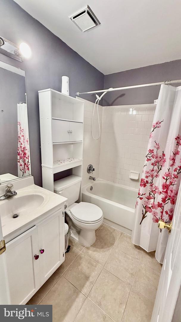 47680 COMER SQ, STERLING, Virginia 20165, 4 Bedrooms Bedrooms, ,3 BathroomsBathrooms,Residential,For sale,47680 COMER SQ,VALO2101530 MLS # VALO2101530