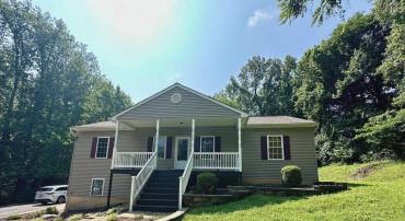 30 CHELSEA MANOR LN, STAFFORD, Virginia 22554, 3 Bedrooms Bedrooms, ,3 BathroomsBathrooms,Residential,For sale,30 CHELSEA MANOR LN,VAST2040894 MLS # VAST2040894