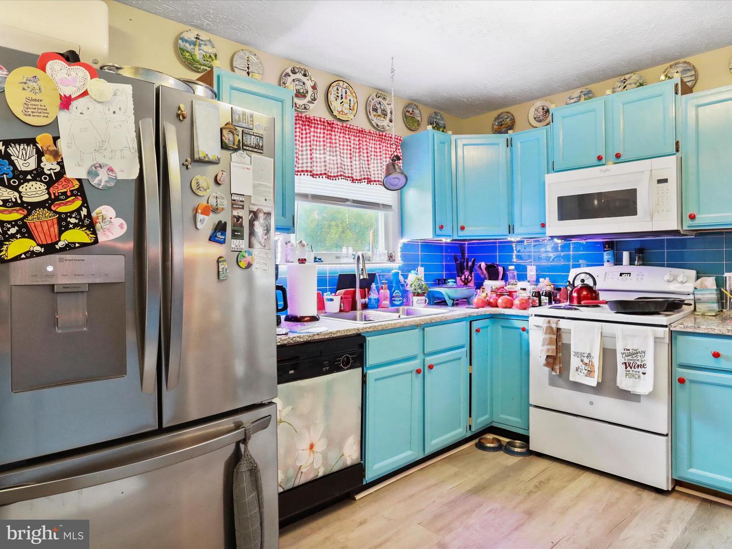 262 THOMPSON HOLLOW RD, BENTONVILLE, Virginia 22610, 3 Bedrooms Bedrooms, ,2 BathroomsBathrooms,Residential,For sale,262 THOMPSON HOLLOW RD,VAWR2011722 MLS # VAWR2011722