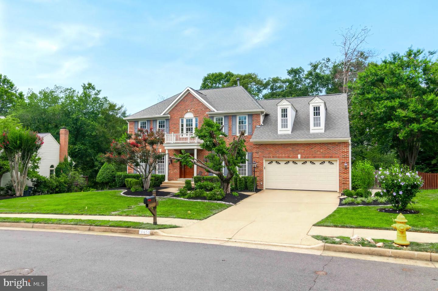 16659 MALORY CT, DUMFRIES, Virginia 22025, 4 Bedrooms Bedrooms, ,4 BathroomsBathrooms,Residential,For sale,16659 MALORY CT,VAPW2099478 MLS # VAPW2099478