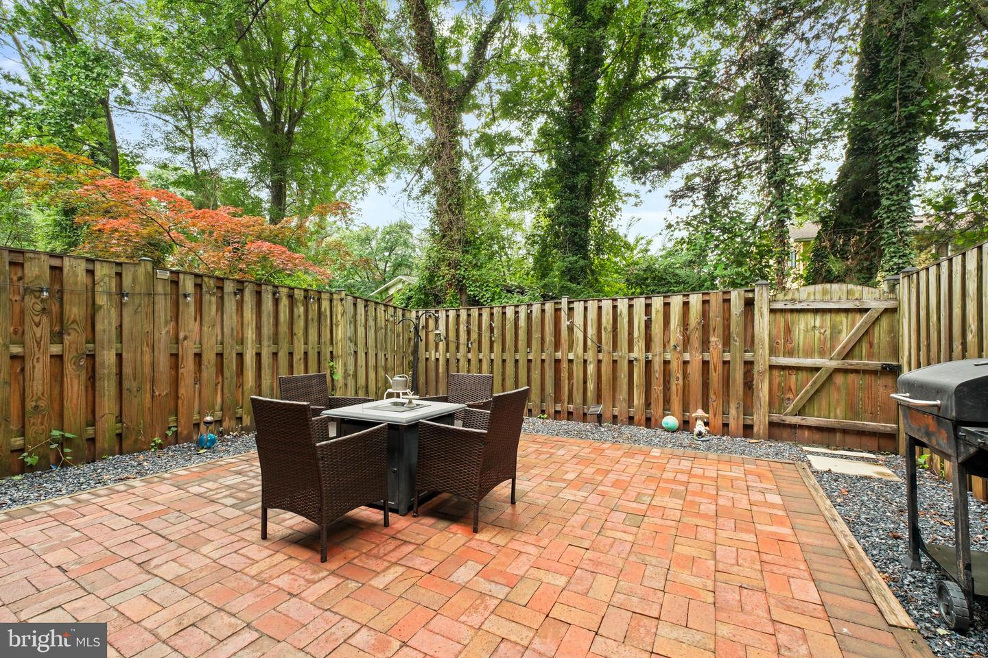 7460 FOUNTAIN HEAD DR, ANNANDALE, Virginia 22003, 4 Bedrooms Bedrooms, ,2 BathroomsBathrooms,Residential,For sale,7460 FOUNTAIN HEAD DR,VAFX2256332 MLS # VAFX2256332