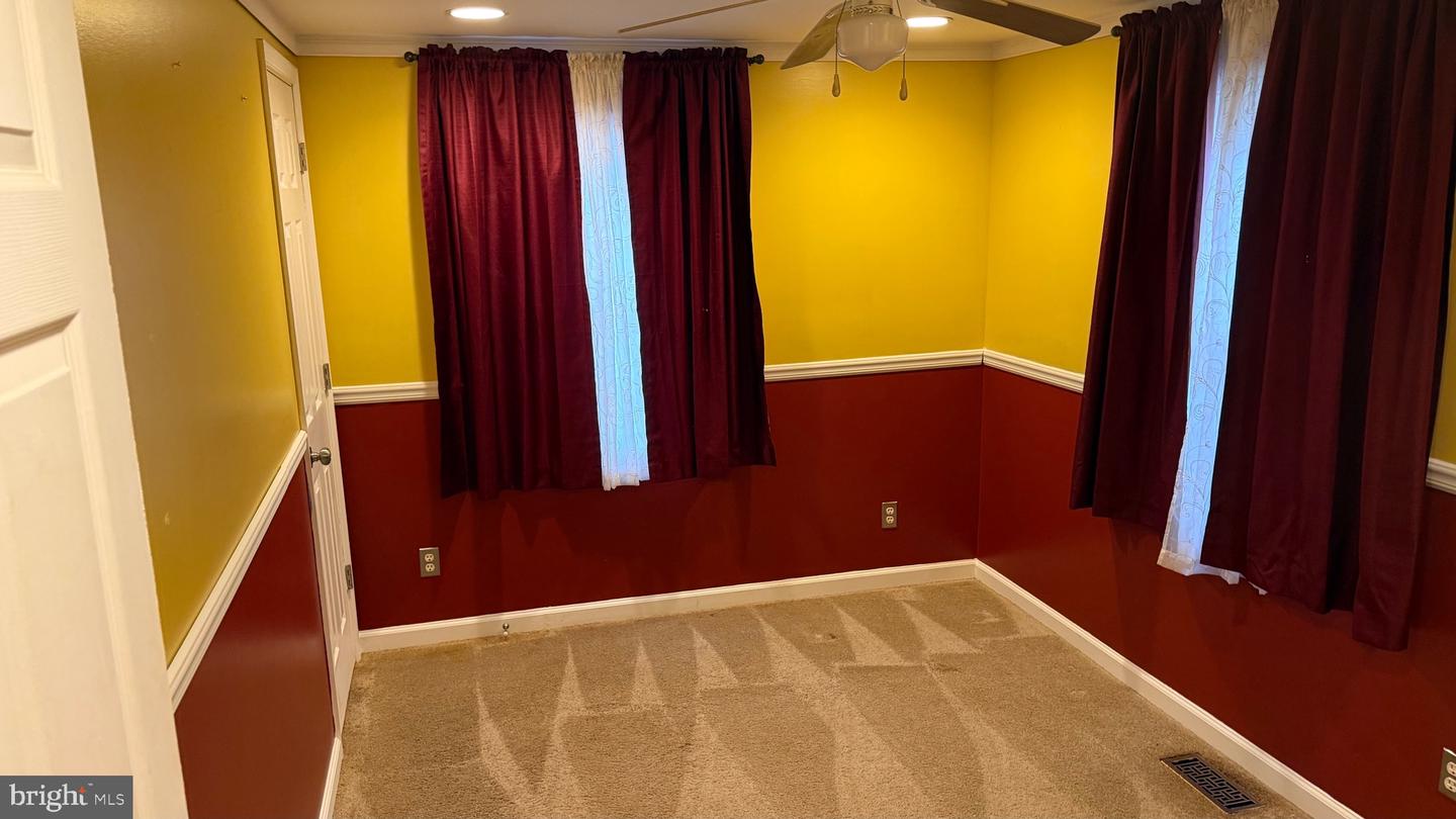 8029 FLIPPO DR, FREDERICKSBURG, Virginia 22408, 3 Bedrooms Bedrooms, ,2 BathroomsBathrooms,Residential,For sale,8029 FLIPPO DR,VASP2034812 MLS # VASP2034812