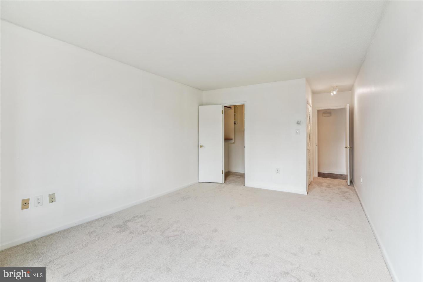 2555 PENNSYLVANIA AVE NW #816, WASHINGTON, District Of Columbia 20037, 1 Bedroom Bedrooms, ,1 BathroomBathrooms,Residential,For sale,2555 PENNSYLVANIA AVE NW #816,DCDC2211190 MLS # DCDC2211190