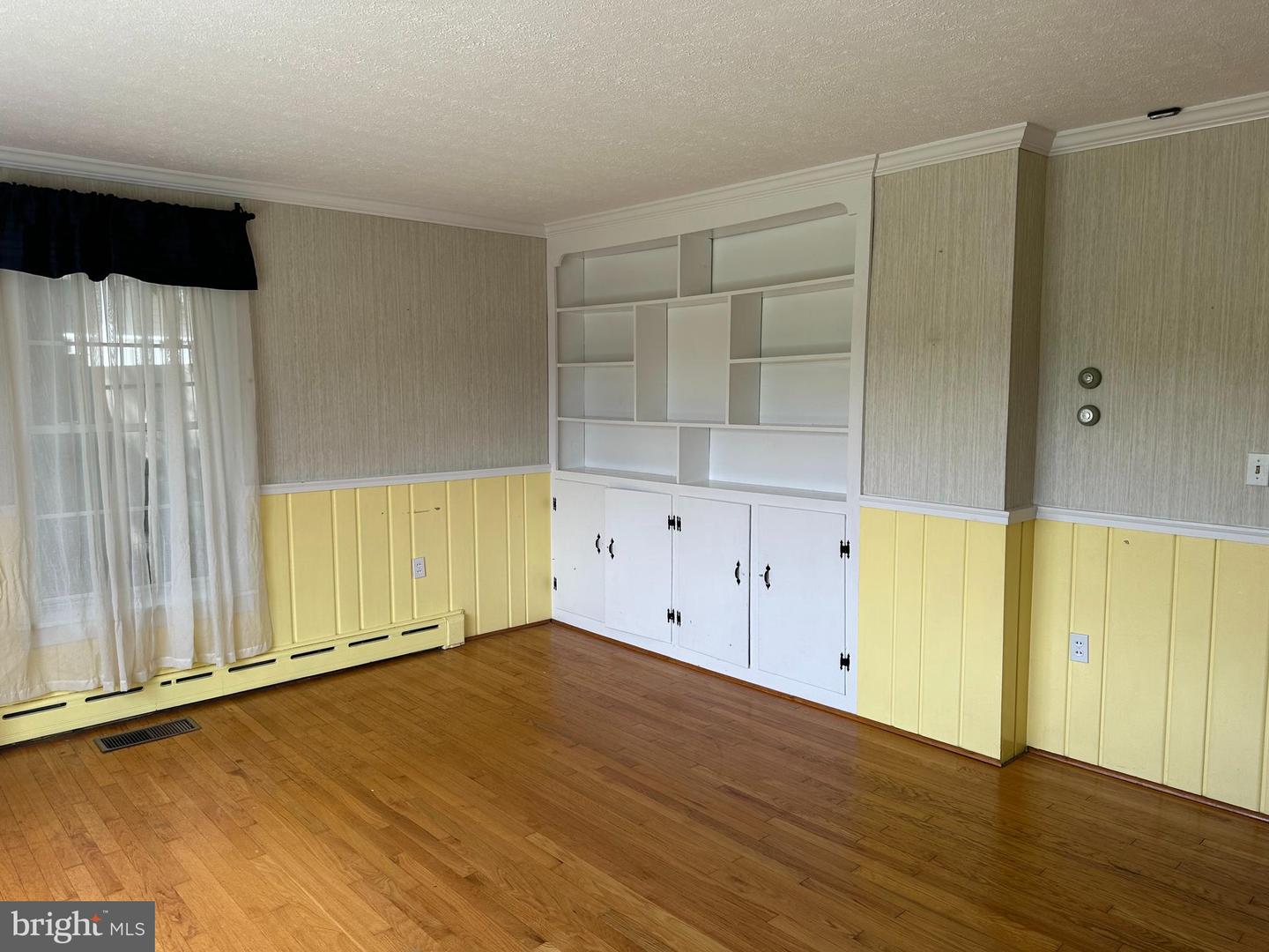 422 MECHANIC ST, LURAY, Virginia 22835, 3 Bedrooms Bedrooms, ,2 BathroomsBathrooms,Residential,For sale,422 MECHANIC ST,VAPA2005152 MLS # VAPA2005152