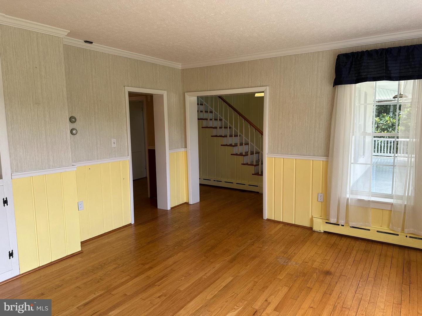422 MECHANIC ST, LURAY, Virginia 22835, 3 Bedrooms Bedrooms, ,2 BathroomsBathrooms,Residential,For sale,422 MECHANIC ST,VAPA2005152 MLS # VAPA2005152