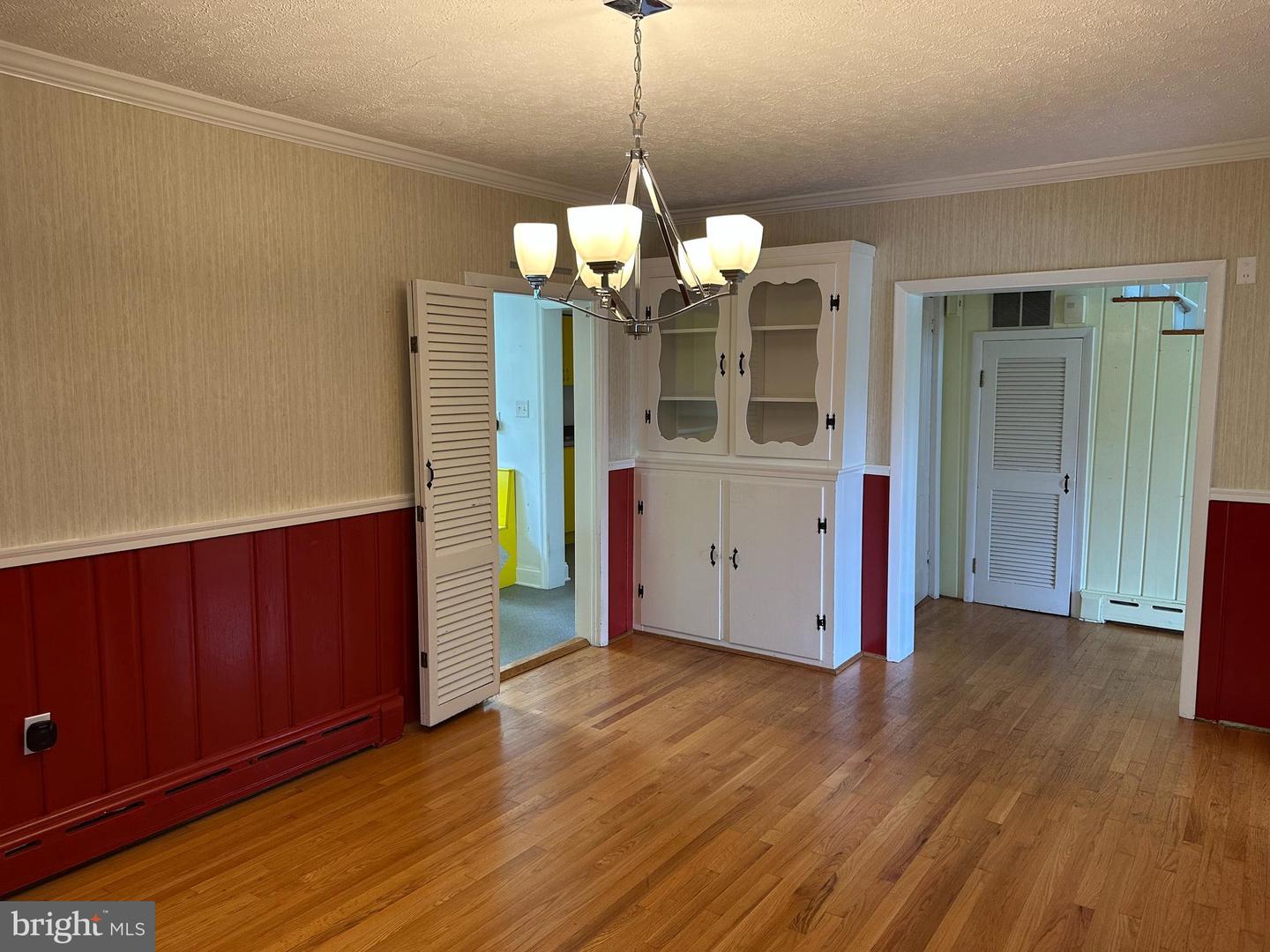 422 MECHANIC ST, LURAY, Virginia 22835, 3 Bedrooms Bedrooms, ,2 BathroomsBathrooms,Residential,For sale,422 MECHANIC ST,VAPA2005152 MLS # VAPA2005152