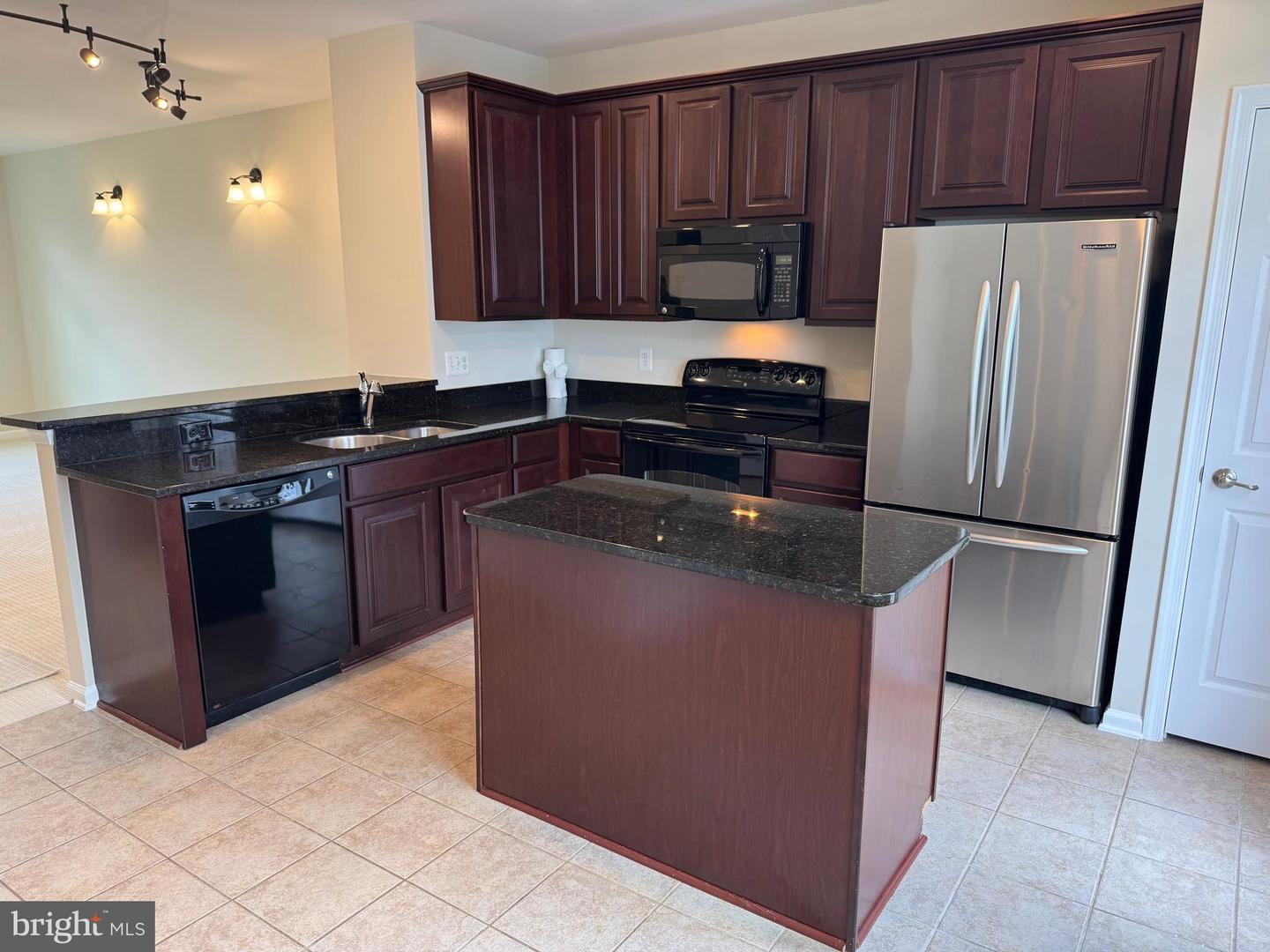 14036 CANNONDALE WAY, GAINESVILLE, Virginia 20155, 2 Bedrooms Bedrooms, ,2 BathroomsBathrooms,Residential,For sale,14036 CANNONDALE WAY,VAPW2099732 MLS # VAPW2099732