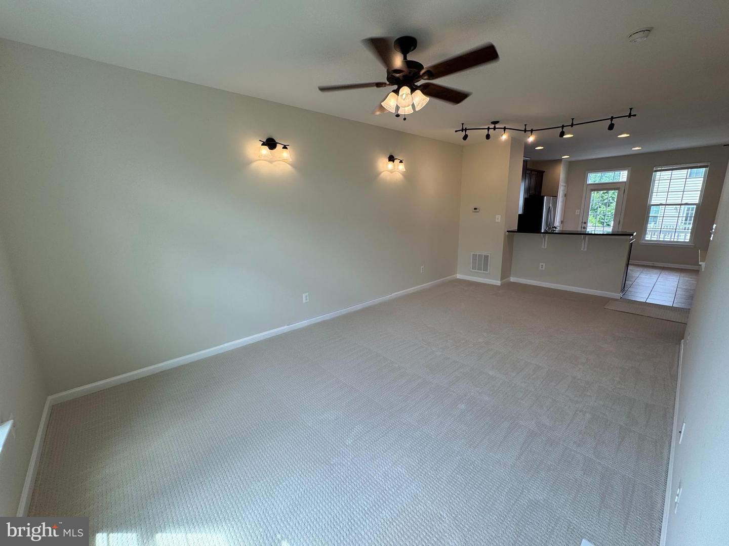 14036 CANNONDALE WAY, GAINESVILLE, Virginia 20155, 2 Bedrooms Bedrooms, ,2 BathroomsBathrooms,Residential,For sale,14036 CANNONDALE WAY,VAPW2099732 MLS # VAPW2099732