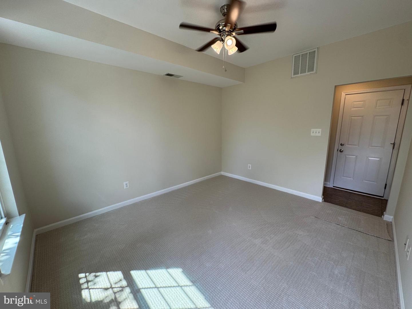 14036 CANNONDALE WAY, GAINESVILLE, Virginia 20155, 2 Bedrooms Bedrooms, ,2 BathroomsBathrooms,Residential,For sale,14036 CANNONDALE WAY,VAPW2099732 MLS # VAPW2099732