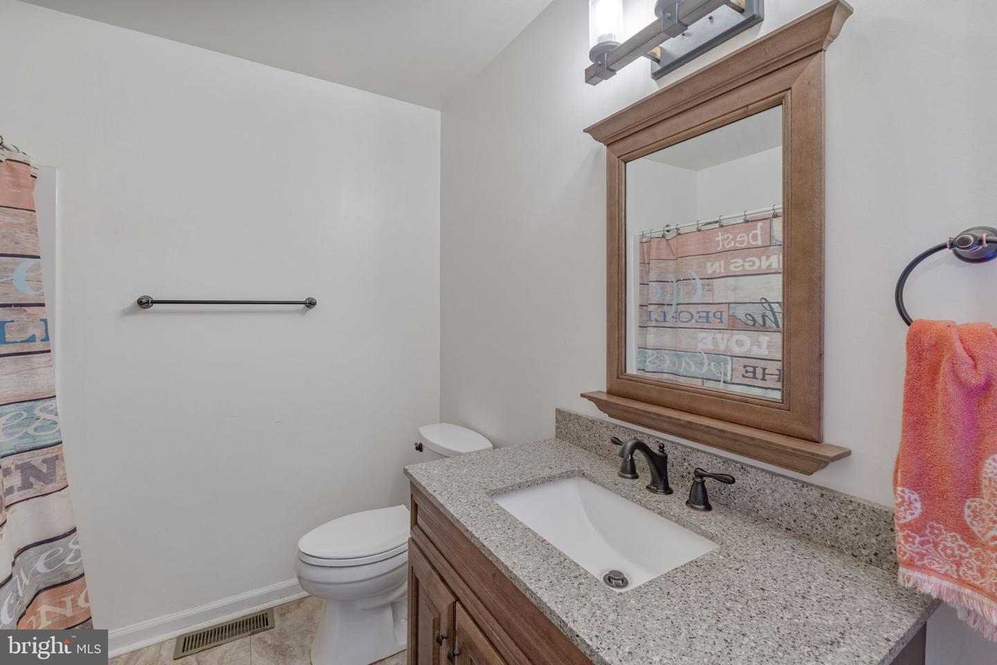 6628 OAK PARK RD, OAKPARK, Virginia 22730, 4 Bedrooms Bedrooms, ,3 BathroomsBathrooms,Residential,For sale,6628 OAK PARK RD,VAMA2002328 MLS # VAMA2002328