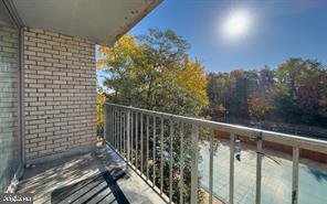 2500 N VAN DORN ST #406, ALEXANDRIA, Virginia 22302, 1 Bedroom Bedrooms, ,1 BathroomBathrooms,Residential,For sale,2500 N VAN DORN ST #406,VAAX2047784 MLS # VAAX2047784