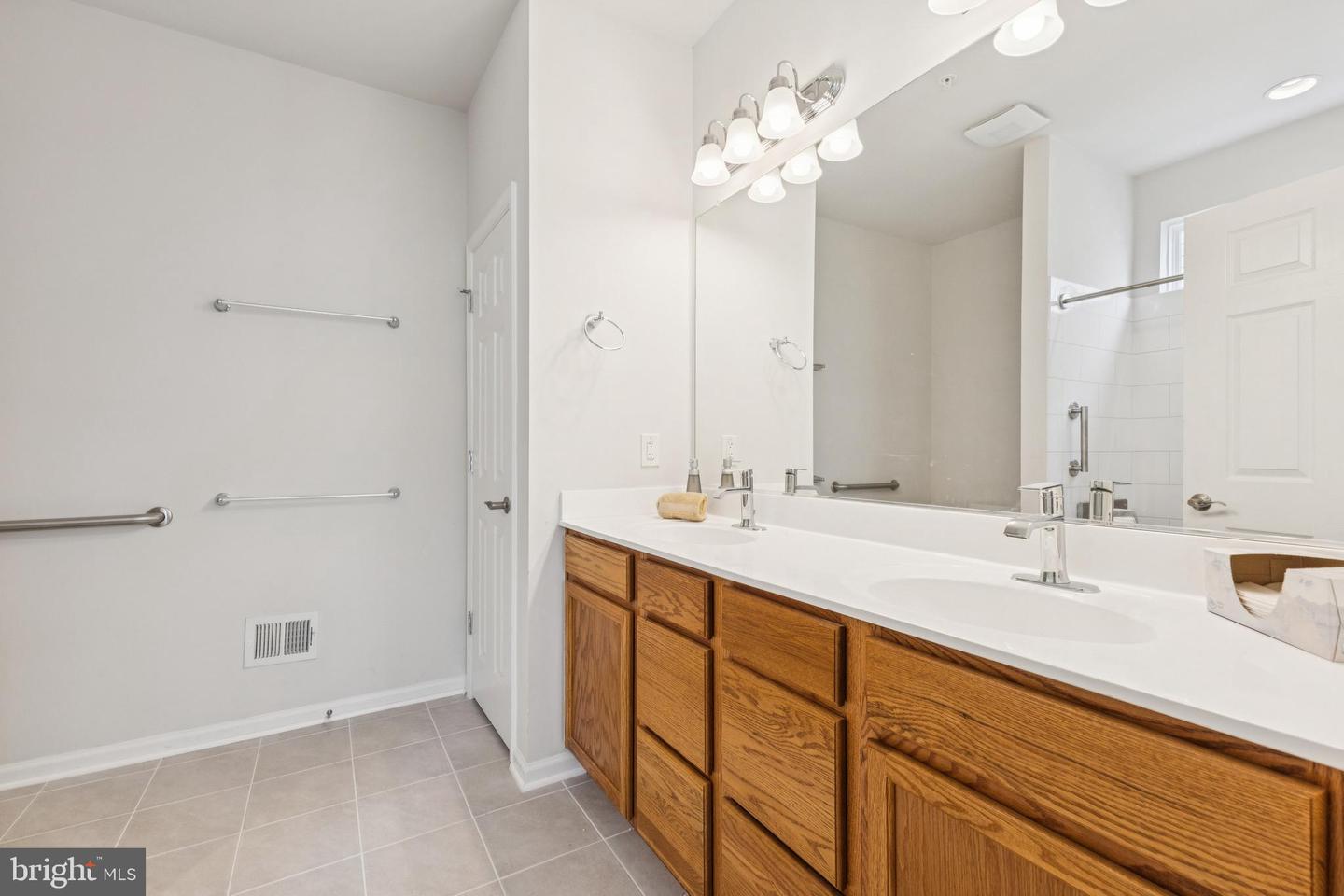 6004 PRESK DR, FREDERICKSBURG, Virginia 22406, 2 Bedrooms Bedrooms, ,2 BathroomsBathrooms,Residential,For sale,6004 PRESK DR,VAST2041062 MLS # VAST2041062
