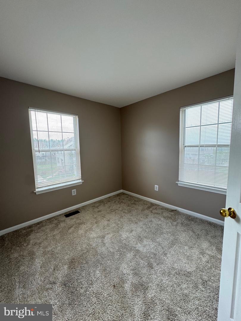 120 OLIVER CT, PURCELLVILLE, Virginia 20132, 3 Bedrooms Bedrooms, ,2 BathroomsBathrooms,Residential,For sale,120 OLIVER CT,VALO2103080 MLS # VALO2103080