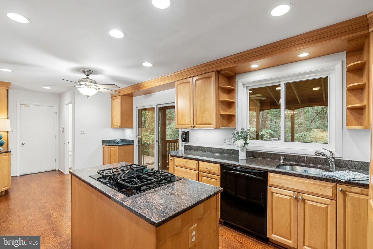 5168 SANDY STONE LN, BROAD RUN, Virginia 20137, 4 Bedrooms Bedrooms, ,2 BathroomsBathrooms,Residential,For sale,5168 SANDY STONE LN,VAFQ2017592 MLS # VAFQ2017592