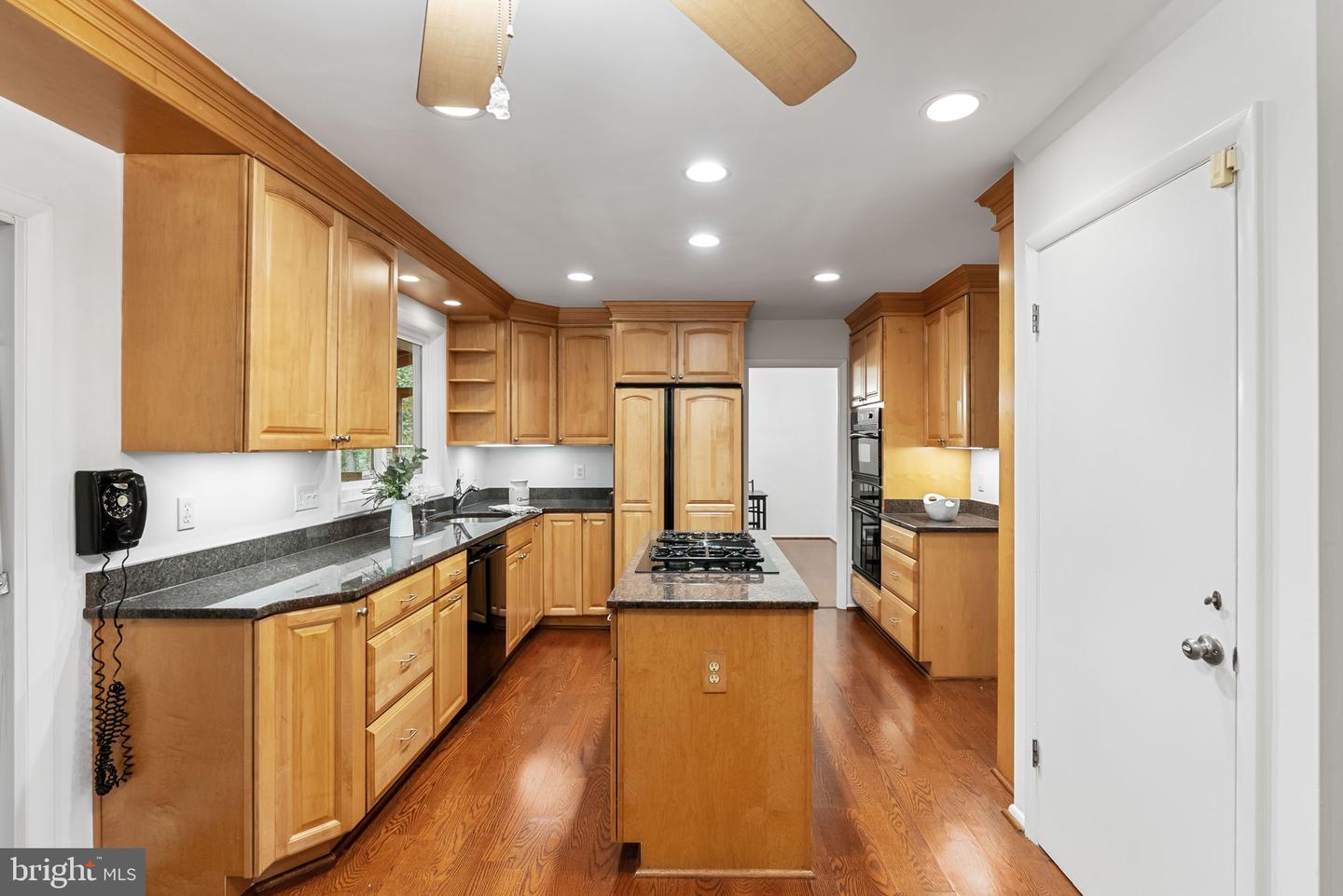 5168 SANDY STONE LN, BROAD RUN, Virginia 20137, 4 Bedrooms Bedrooms, ,2 BathroomsBathrooms,Residential,For sale,5168 SANDY STONE LN,VAFQ2017592 MLS # VAFQ2017592