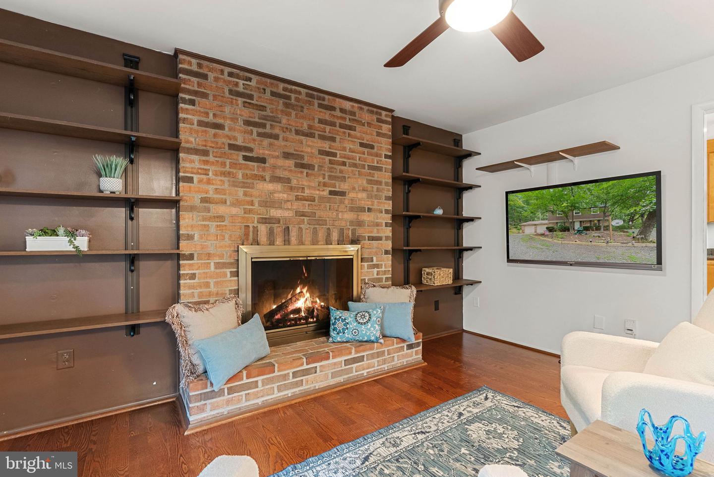 5168 SANDY STONE LN, BROAD RUN, Virginia 20137, 4 Bedrooms Bedrooms, ,2 BathroomsBathrooms,Residential,For sale,5168 SANDY STONE LN,VAFQ2017592 MLS # VAFQ2017592
