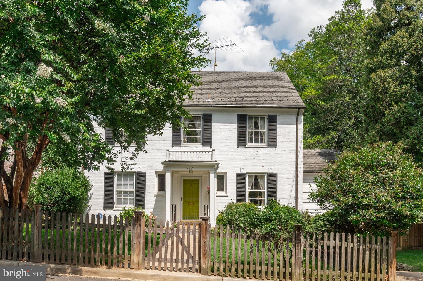 2237 48TH ST NW, WASHINGTON, District Of Columbia 20007, 4 Bedrooms Bedrooms, ,4 BathroomsBathrooms,Residential,For sale,2237 48TH ST NW,DCDC2211856 MLS # DCDC2211856