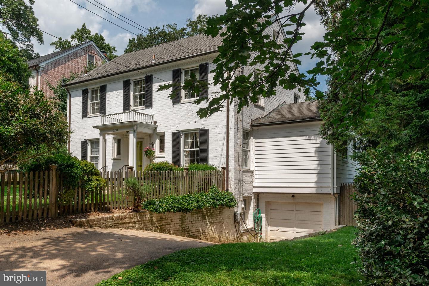 2237 48TH ST NW, WASHINGTON, District Of Columbia 20007, 4 Bedrooms Bedrooms, ,4 BathroomsBathrooms,Residential,For sale,2237 48TH ST NW,DCDC2211856 MLS # DCDC2211856