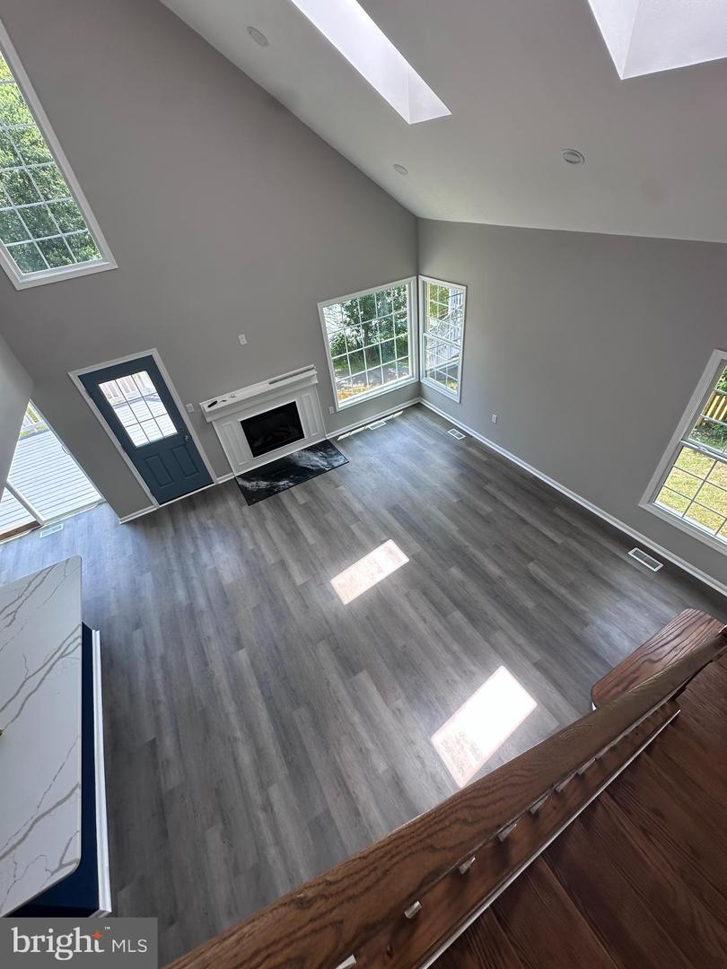 43997 NEEDMORE CT, ASHBURN, Virginia 20147, 6 Bedrooms Bedrooms, ,3 BathroomsBathrooms,Residential,For sale,43997 NEEDMORE CT,VALO2095628 MLS # VALO2095628