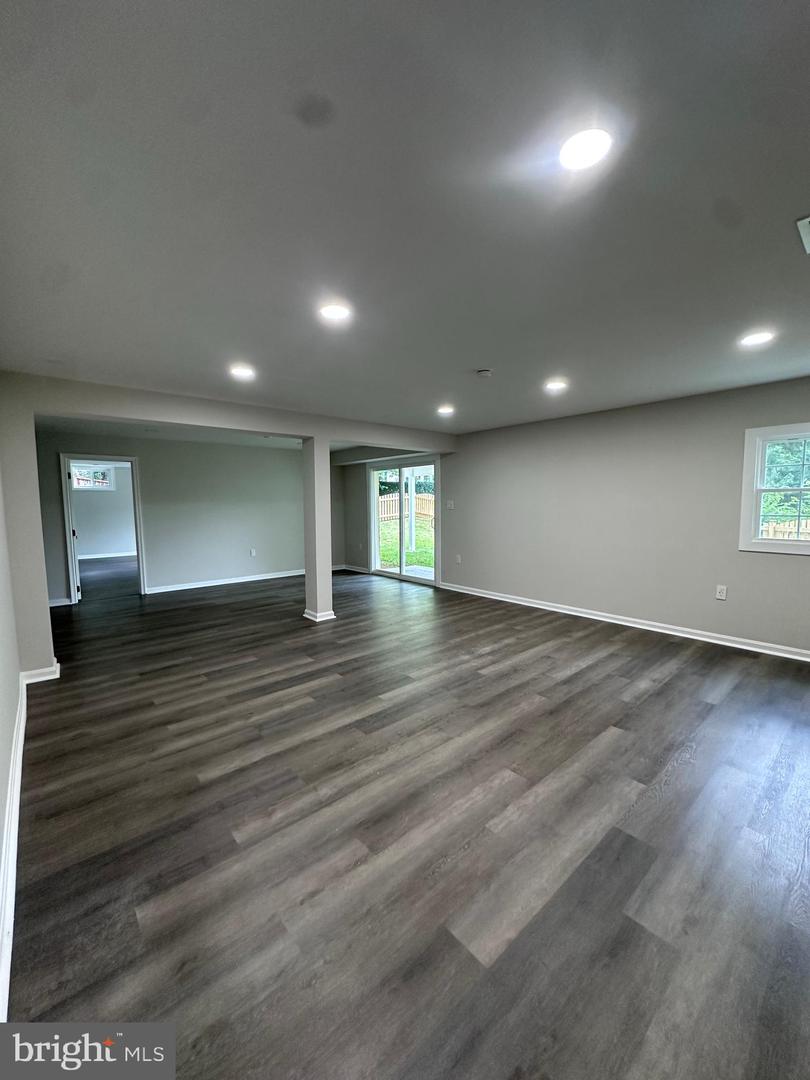 43997 NEEDMORE CT, ASHBURN, Virginia 20147, 6 Bedrooms Bedrooms, ,3 BathroomsBathrooms,Residential,For sale,43997 NEEDMORE CT,VALO2095628 MLS # VALO2095628