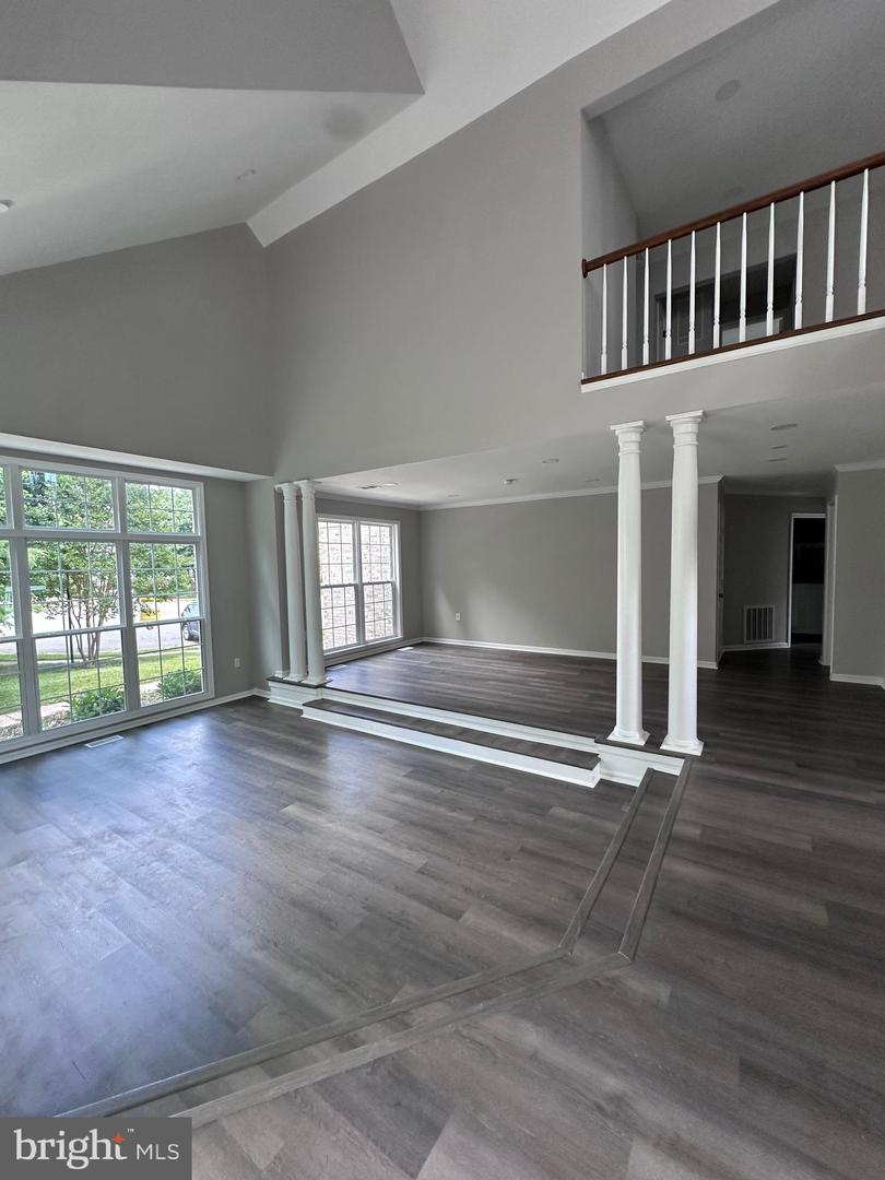 43997 NEEDMORE CT, ASHBURN, Virginia 20147, 6 Bedrooms Bedrooms, ,3 BathroomsBathrooms,Residential,For sale,43997 NEEDMORE CT,VALO2095628 MLS # VALO2095628