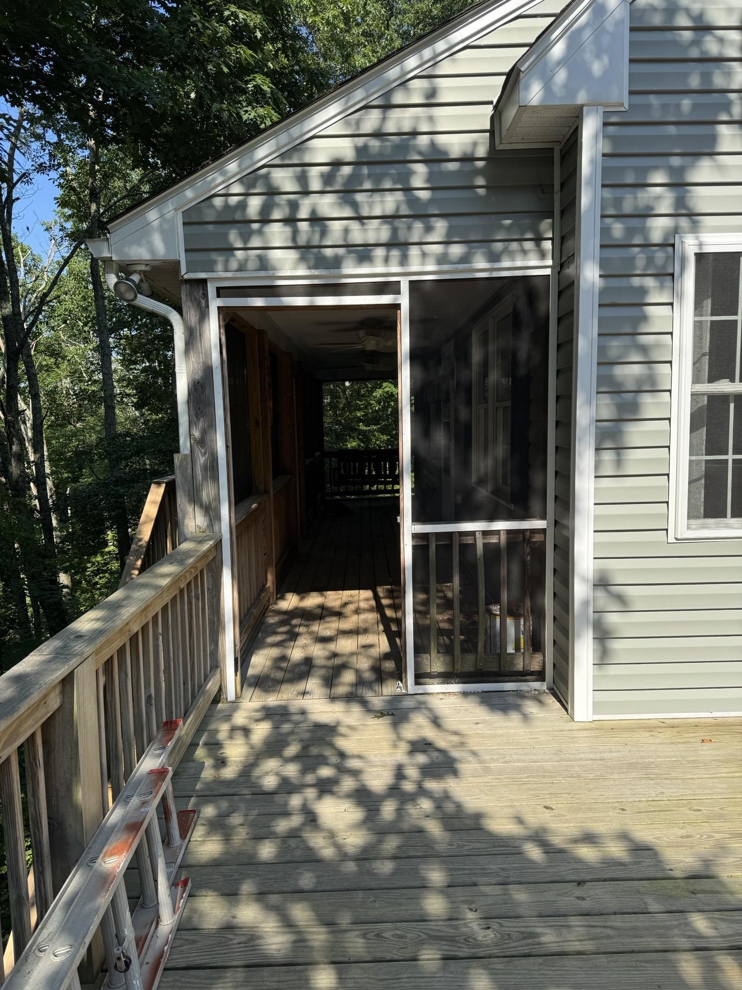 40 N BEAR DEN RD, WAYNESBORO, Virginia 22980, 4 Bedrooms Bedrooms, ,2 BathroomsBathrooms,Residential,40 N BEAR DEN RD,667085 MLS # 667085