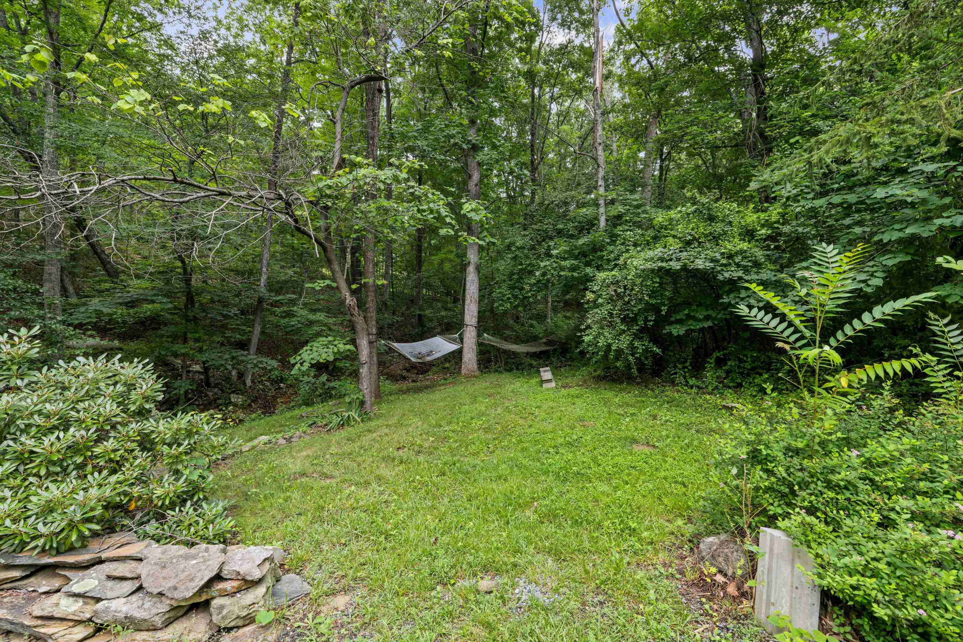 40 N BEAR DEN RD, WAYNESBORO, Virginia 22980, 4 Bedrooms Bedrooms, ,2 BathroomsBathrooms,Residential,40 N BEAR DEN RD,667085 MLS # 667085