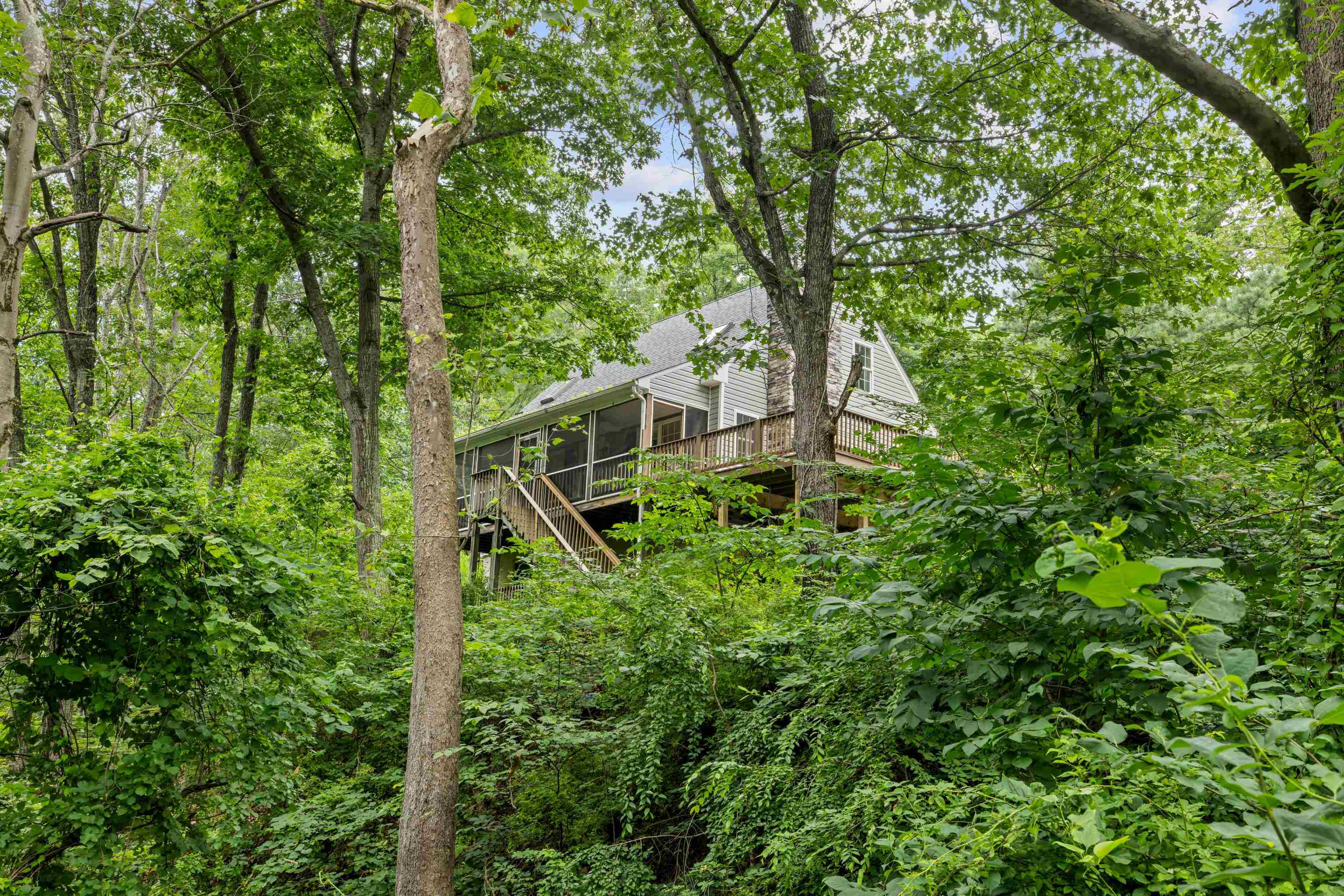 40 N BEAR DEN RD, WAYNESBORO, Virginia 22980, 4 Bedrooms Bedrooms, ,2 BathroomsBathrooms,Residential,40 N BEAR DEN RD,667085 MLS # 667085