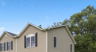 425 MARYLAND AVE, SHENANDOAH, Virginia 22849, 3 Bedrooms Bedrooms, ,2 BathroomsBathrooms,Residential,425 MARYLAND AVE,667090 MLS # 667090