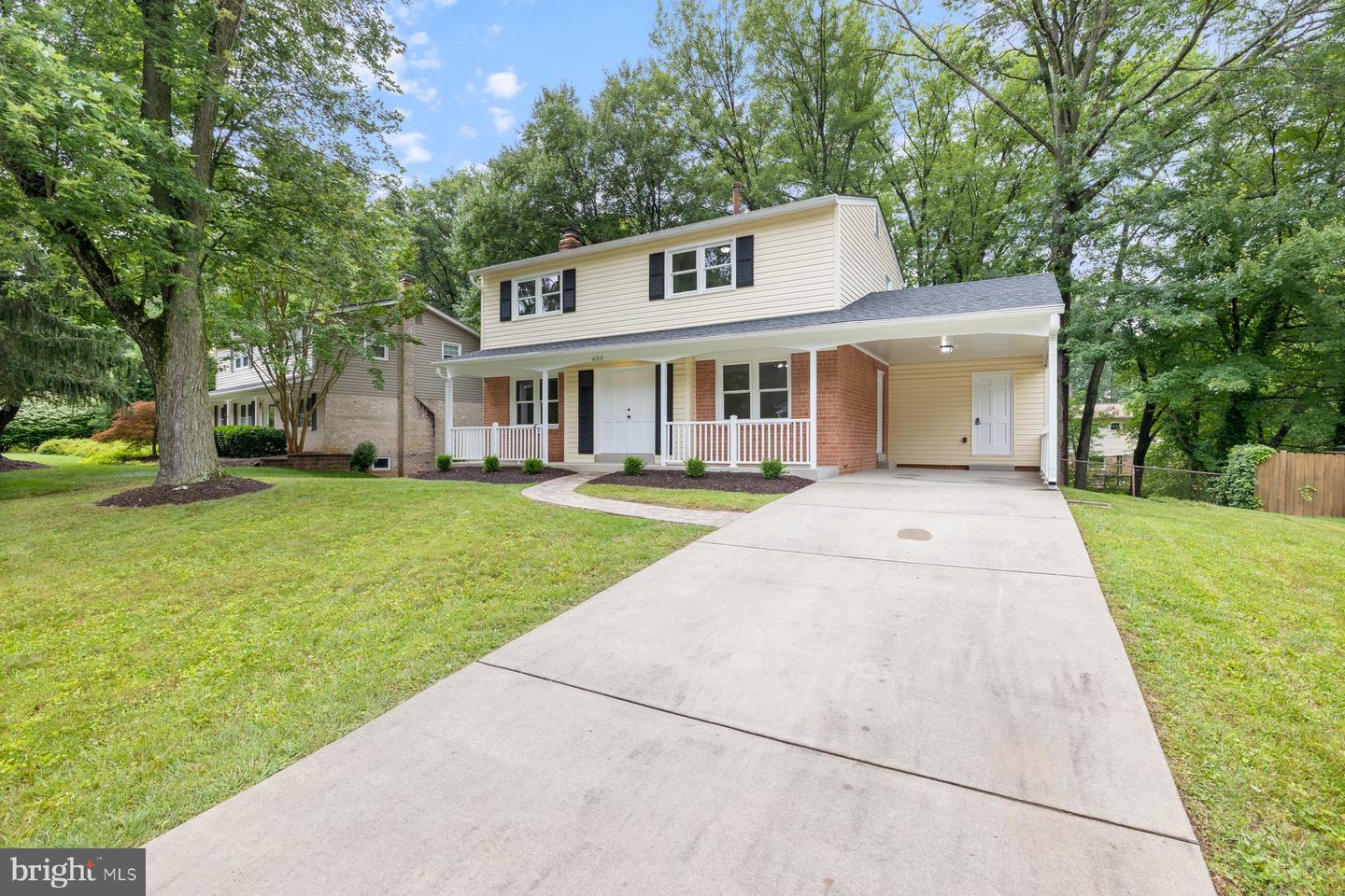 6712 HUNTSMAN BLVD, SPRINGFIELD, Virginia 22152, 4 Bedrooms Bedrooms, ,3 BathroomsBathrooms,Residential,For sale,6712 HUNTSMAN BLVD,VAFX2247694 MLS # VAFX2247694