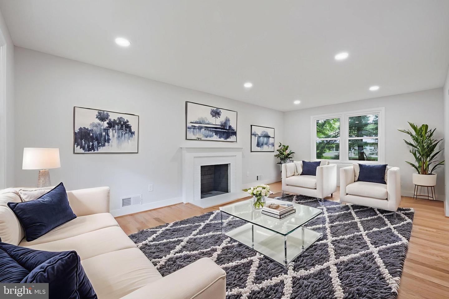 6712 HUNTSMAN BLVD, SPRINGFIELD, Virginia 22152, 4 Bedrooms Bedrooms, ,3 BathroomsBathrooms,Residential,For sale,6712 HUNTSMAN BLVD,VAFX2247694 MLS # VAFX2247694