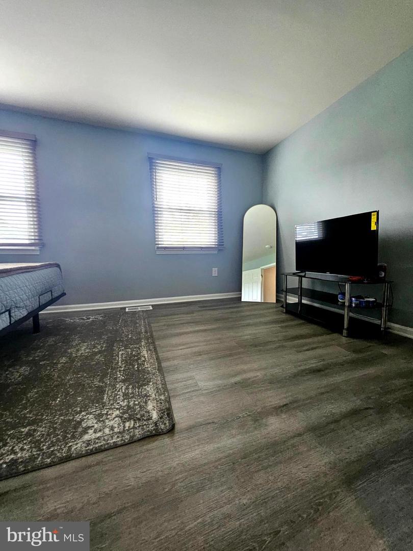 7615 GLENOLDEN PL, MANASSAS, Virginia 20111, 3 Bedrooms Bedrooms, ,1 BathroomBathrooms,Residential,For sale,7615 GLENOLDEN PL,VAPW2099144 MLS # VAPW2099144