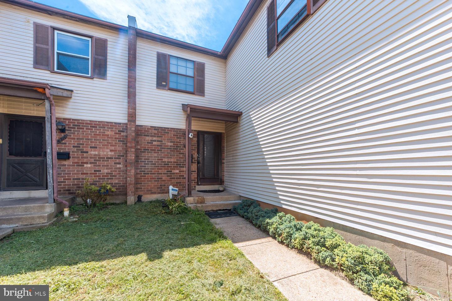 4308 VARNUM PL NE, WASHINGTON, District Of Columbia 20017, 4 Bedrooms Bedrooms, ,3 BathroomsBathrooms,Residential,For sale,4308 VARNUM PL NE,DCDC2210444 MLS # DCDC2210444