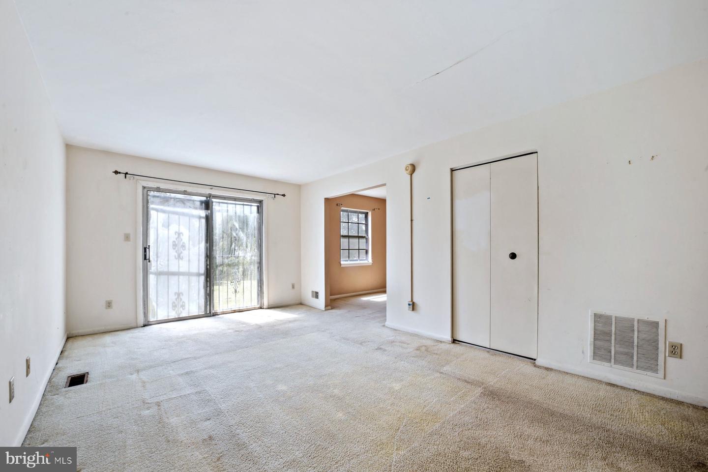 4308 VARNUM PL NE, WASHINGTON, District Of Columbia 20017, 4 Bedrooms Bedrooms, ,3 BathroomsBathrooms,Residential,For sale,4308 VARNUM PL NE,DCDC2210444 MLS # DCDC2210444