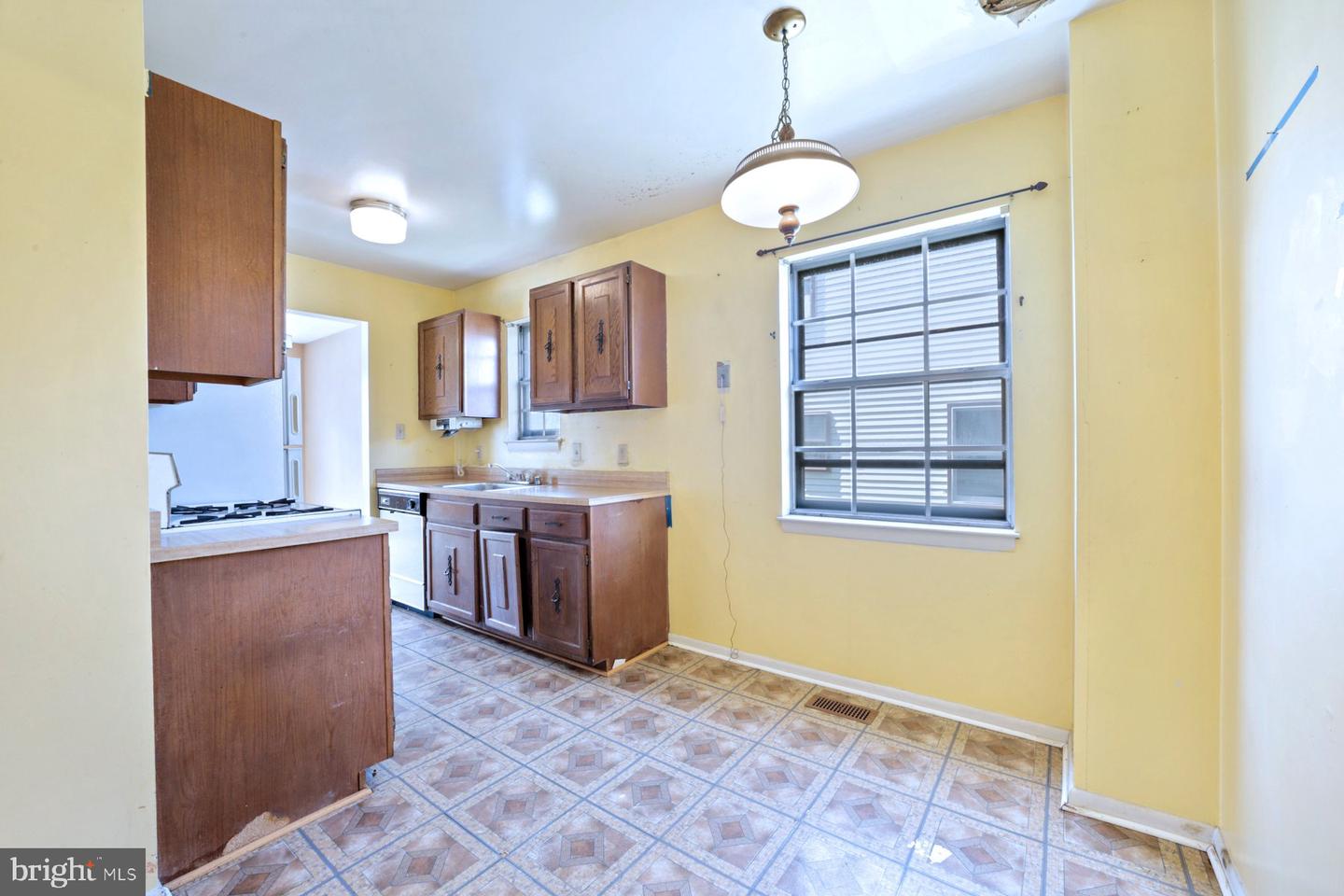 4308 VARNUM PL NE, WASHINGTON, District Of Columbia 20017, 4 Bedrooms Bedrooms, ,3 BathroomsBathrooms,Residential,For sale,4308 VARNUM PL NE,DCDC2210444 MLS # DCDC2210444