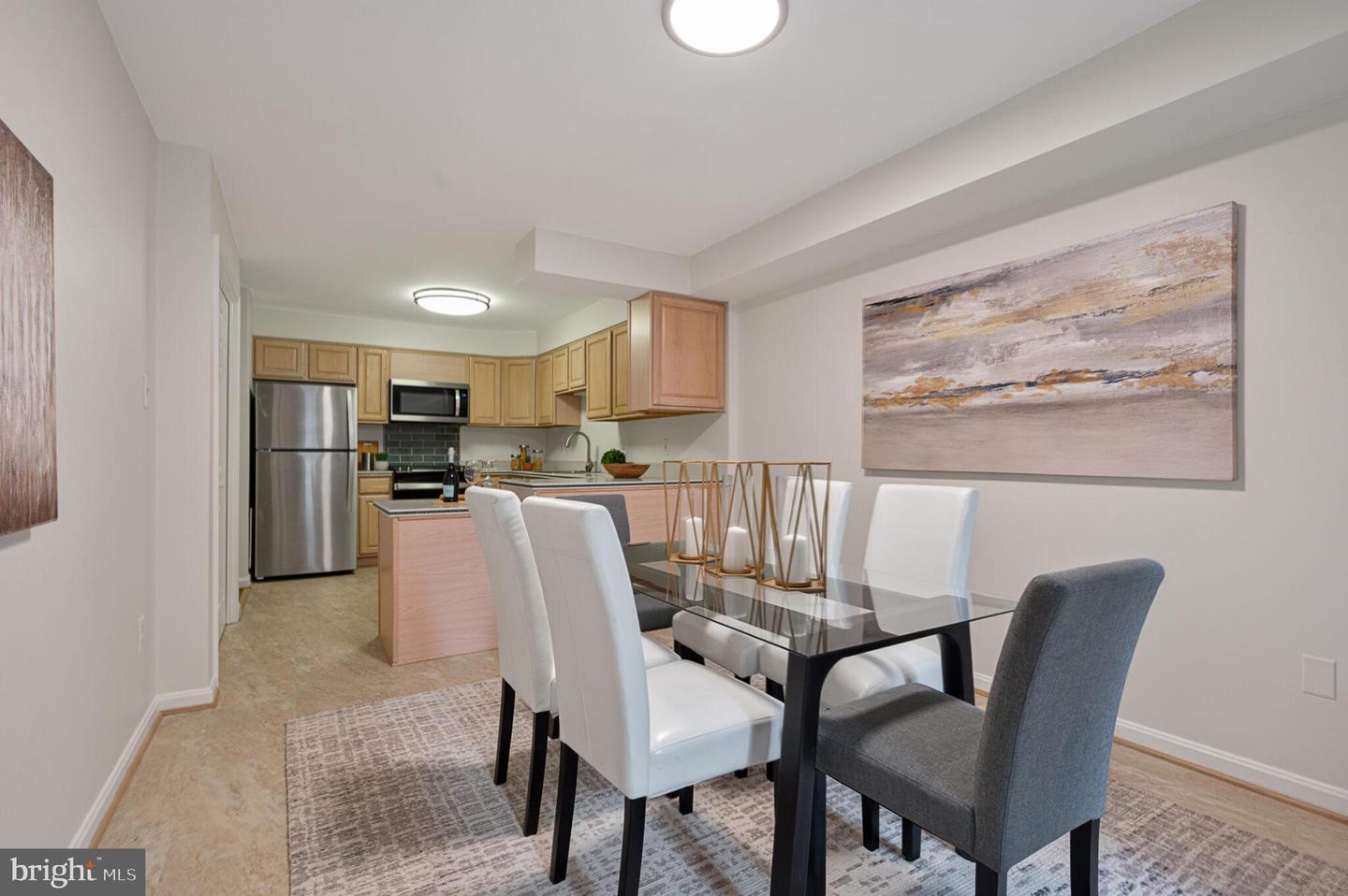2042 N ABINGDON ST, ARLINGTON, Virginia 22207, 3 Bedrooms Bedrooms, ,3 BathroomsBathrooms,Residential,For sale,2042 N ABINGDON ST,VAAR2060912 MLS # VAAR2060912