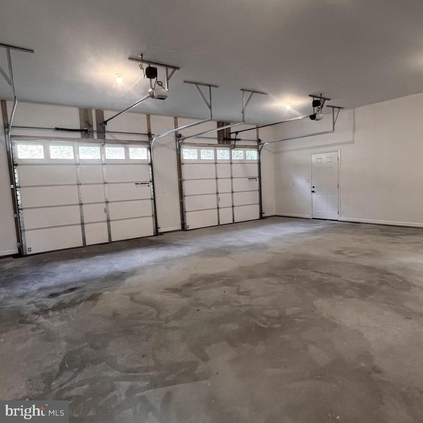 93 HOBBS NOB RD, FRONT ROYAL, Virginia 22630, 3 Bedrooms Bedrooms, ,2 BathroomsBathrooms,Residential,For sale,93 HOBBS NOB RD,VAWR2011732 MLS # VAWR2011732