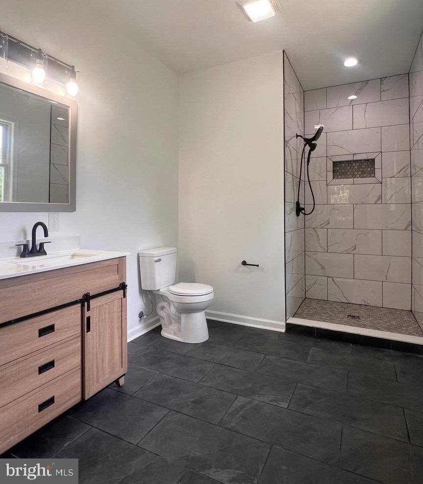 93 HOBBS NOB RD, FRONT ROYAL, Virginia 22630, 3 Bedrooms Bedrooms, ,2 BathroomsBathrooms,Residential,For sale,93 HOBBS NOB RD,VAWR2011732 MLS # VAWR2011732