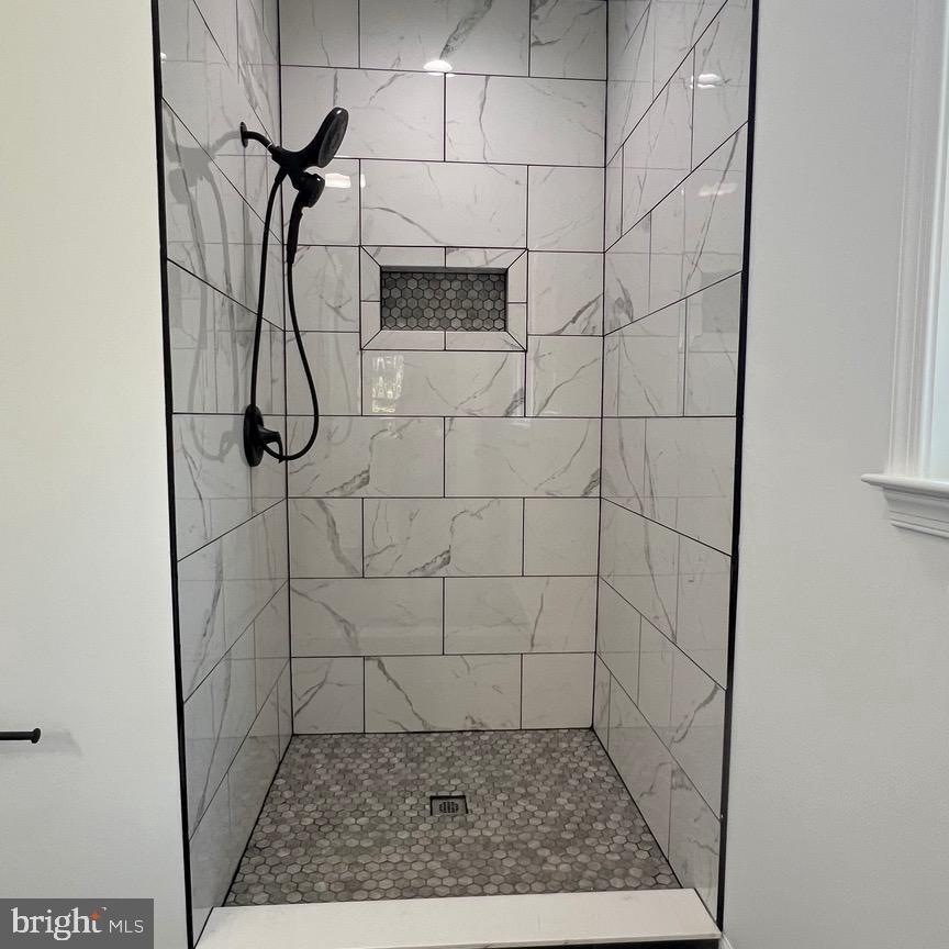 93 HOBBS NOB RD, FRONT ROYAL, Virginia 22630, 3 Bedrooms Bedrooms, ,2 BathroomsBathrooms,Residential,For sale,93 HOBBS NOB RD,VAWR2011732 MLS # VAWR2011732