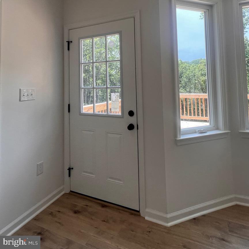 93 HOBBS NOB RD, FRONT ROYAL, Virginia 22630, 3 Bedrooms Bedrooms, ,2 BathroomsBathrooms,Residential,For sale,93 HOBBS NOB RD,VAWR2011732 MLS # VAWR2011732