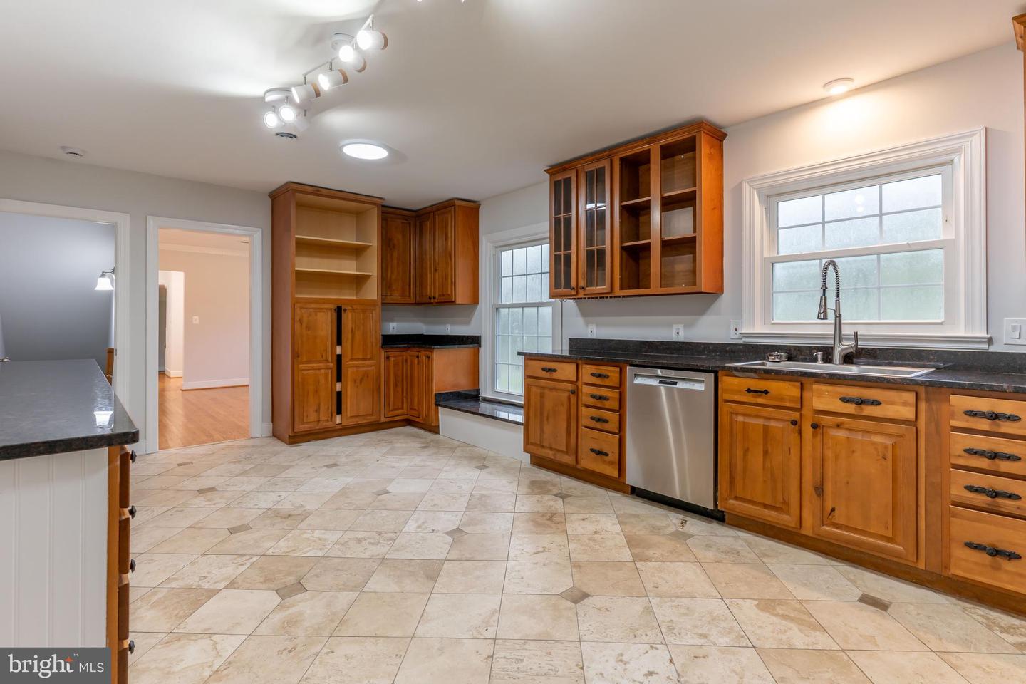 142 WOODLAND RD, FREDERICKSBURG, Virginia 22401, 5 Bedrooms Bedrooms, ,3 BathroomsBathrooms,Residential,For sale,142 WOODLAND RD,VAFB2008614 MLS # VAFB2008614