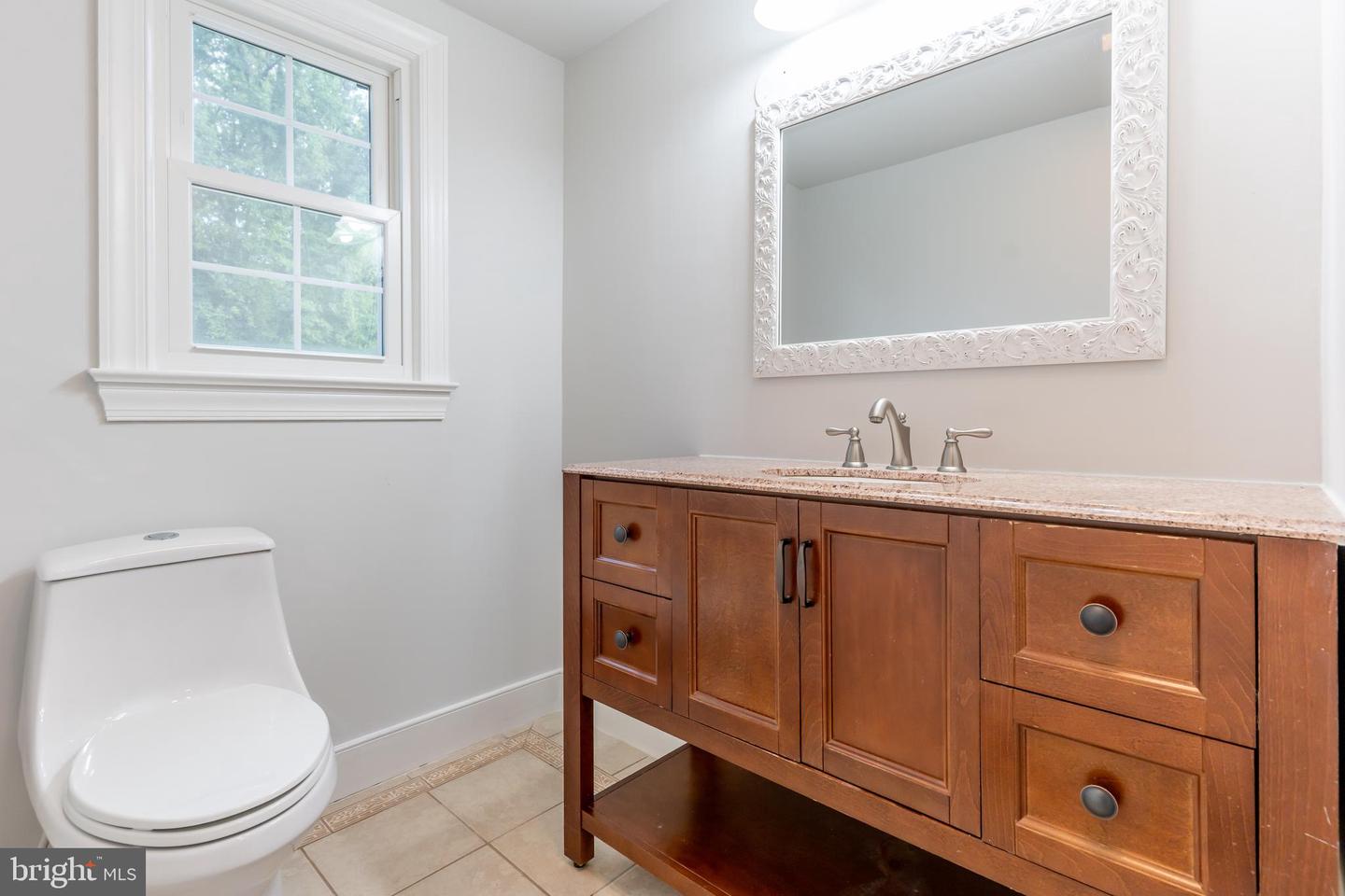 142 WOODLAND RD, FREDERICKSBURG, Virginia 22401, 5 Bedrooms Bedrooms, ,3 BathroomsBathrooms,Residential,For sale,142 WOODLAND RD,VAFB2008614 MLS # VAFB2008614