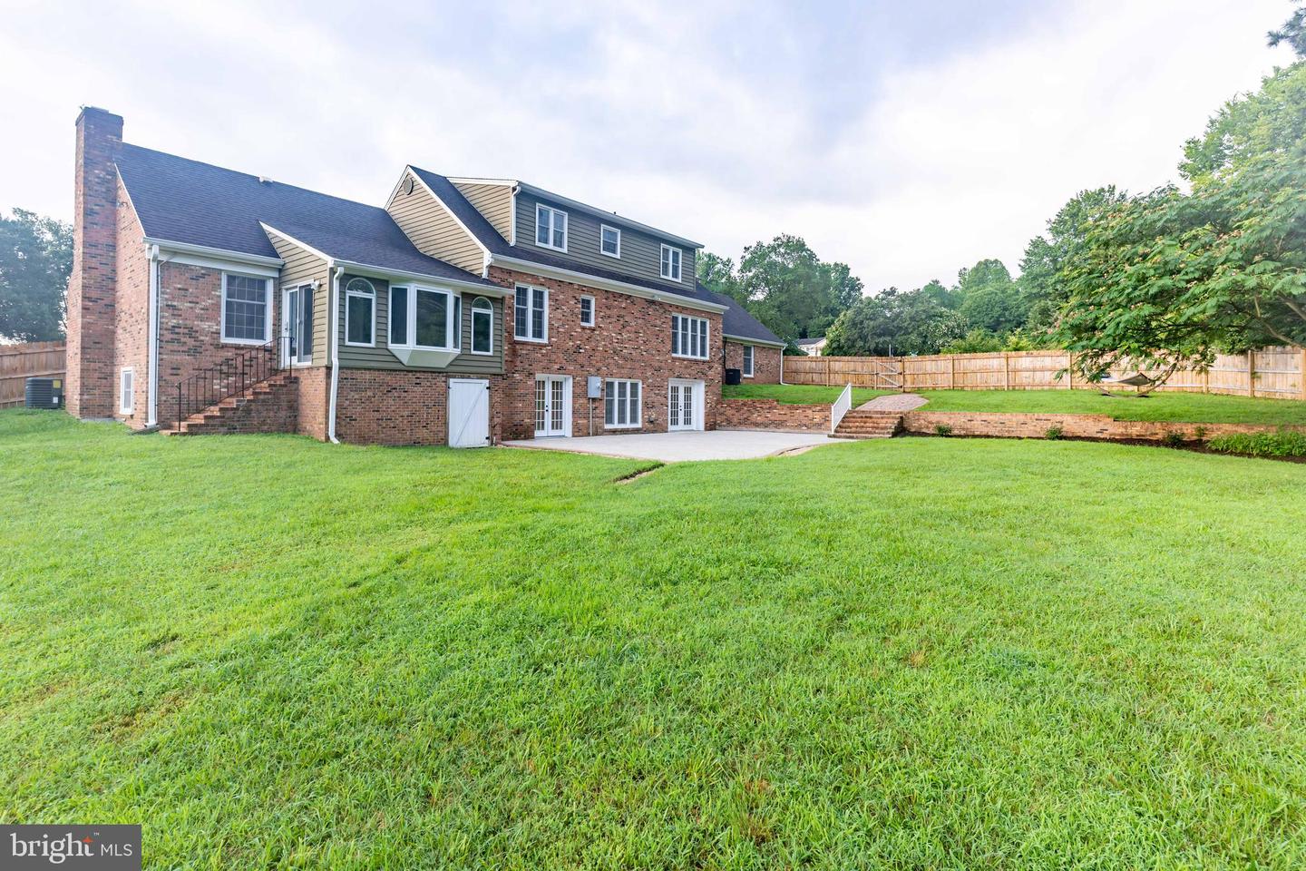 142 WOODLAND RD, FREDERICKSBURG, Virginia 22401, 5 Bedrooms Bedrooms, ,3 BathroomsBathrooms,Residential,For sale,142 WOODLAND RD,VAFB2008614 MLS # VAFB2008614