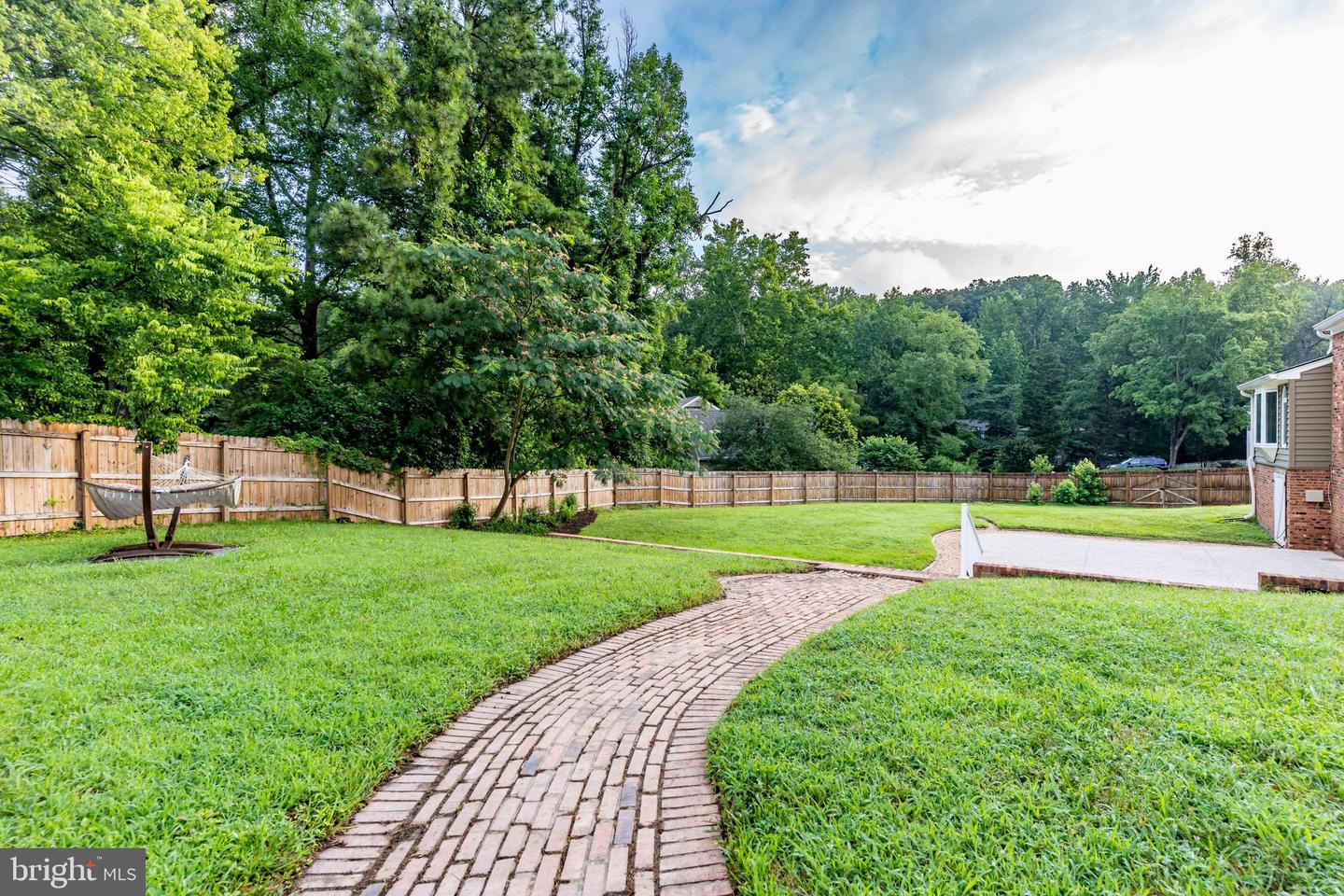 142 WOODLAND RD, FREDERICKSBURG, Virginia 22401, 5 Bedrooms Bedrooms, ,3 BathroomsBathrooms,Residential,For sale,142 WOODLAND RD,VAFB2008614 MLS # VAFB2008614