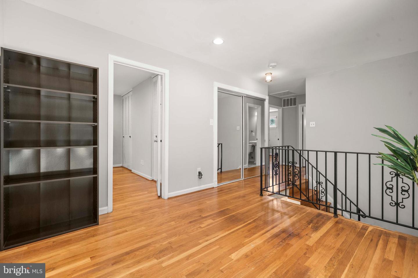 8414 THAMES ST, SPRINGFIELD, Virginia 22151, 4 Bedrooms Bedrooms, ,2 BathroomsBathrooms,Residential,For sale,8414 THAMES ST,VAFX2256562 MLS # VAFX2256562