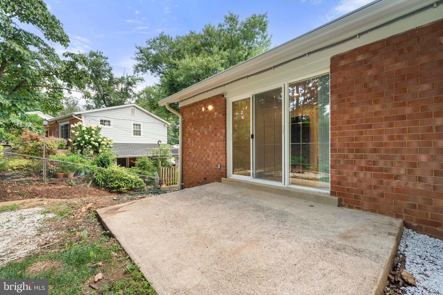 8414 THAMES ST, SPRINGFIELD, Virginia 22151, 4 Bedrooms Bedrooms, ,2 BathroomsBathrooms,Residential,For sale,8414 THAMES ST,VAFX2256562 MLS # VAFX2256562