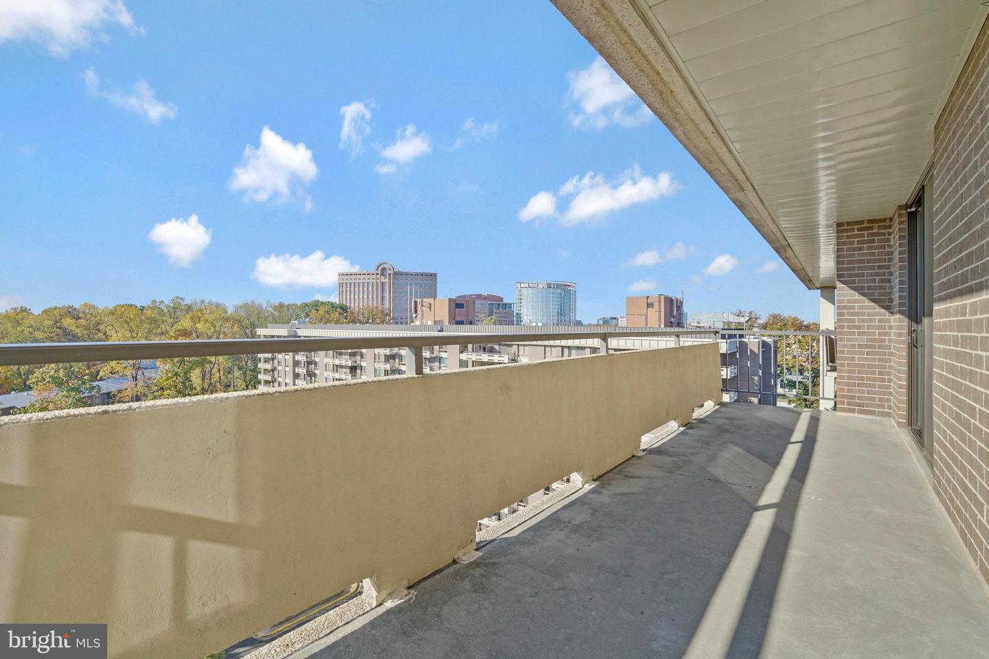 1800 OLD MEADOW RD #1720, MCLEAN, Virginia 22102, 2 Bedrooms Bedrooms, ,2 BathroomsBathrooms,Residential,For sale,1800 OLD MEADOW RD #1720,VAFX2256836 MLS # VAFX2256836
