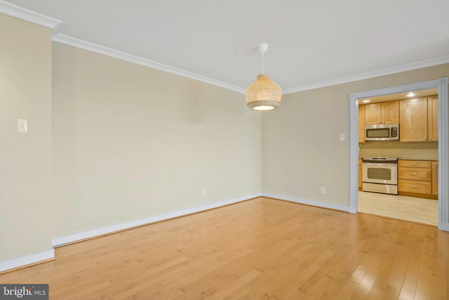1800 OLD MEADOW RD #1720, MCLEAN, Virginia 22102, 2 Bedrooms Bedrooms, ,2 BathroomsBathrooms,Residential,For sale,1800 OLD MEADOW RD #1720,VAFX2256836 MLS # VAFX2256836